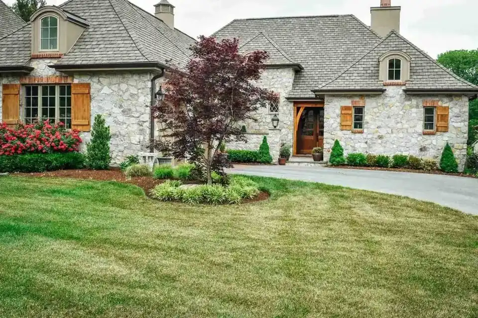 Front landscaping in Pennsylvania